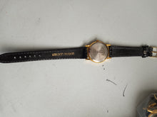 Load image into Gallery viewer, BOX 919 Dog Watches x 63 pcs - NEW